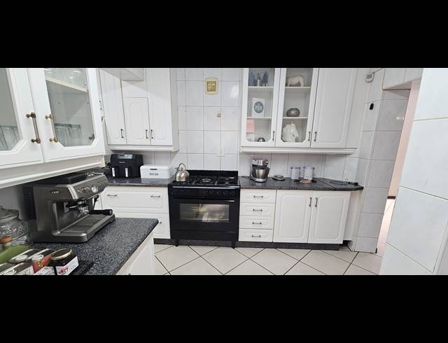 4 BEDROOM HOUSE FOR SALE IN MEYERSDAL